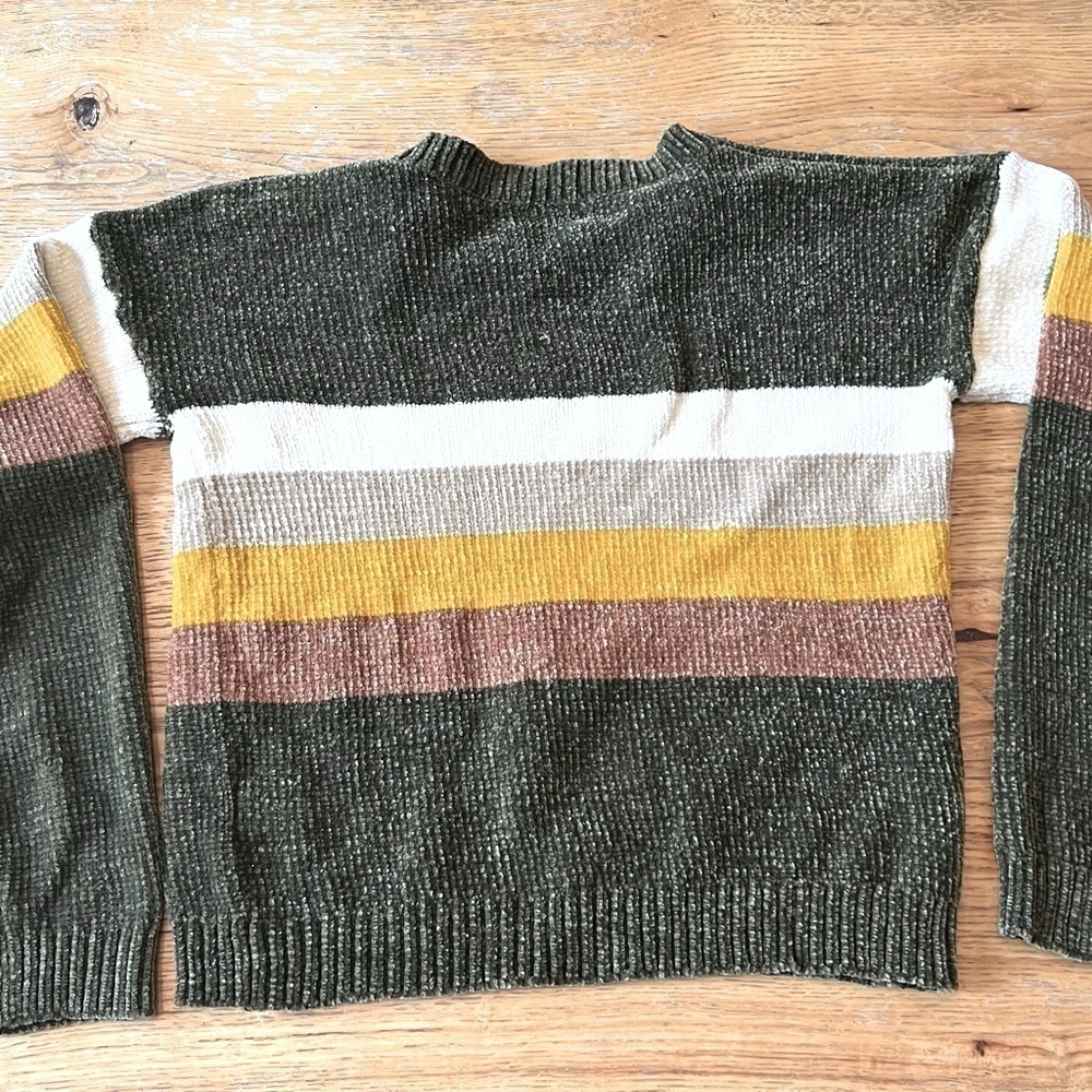 Proof Apparel Sweater. Super Soft! - Youth Small - Picture 3 of 3